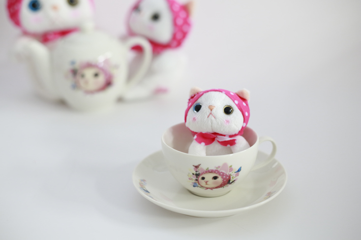 どうですか、このかわいさ…。<br>カップにも入っちゃうくらいの大きさ!