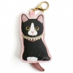 猫のコインケースチャーム　黒エリザベスカラー