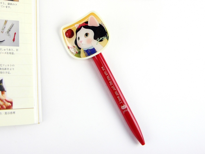 ちょっと大きな「白雪姫」choo chooのモチーフが<br>とってもキュート💕