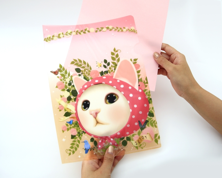 choo chooと言えばこの<br>「ピンクずきん」ちゃんですよね🎀