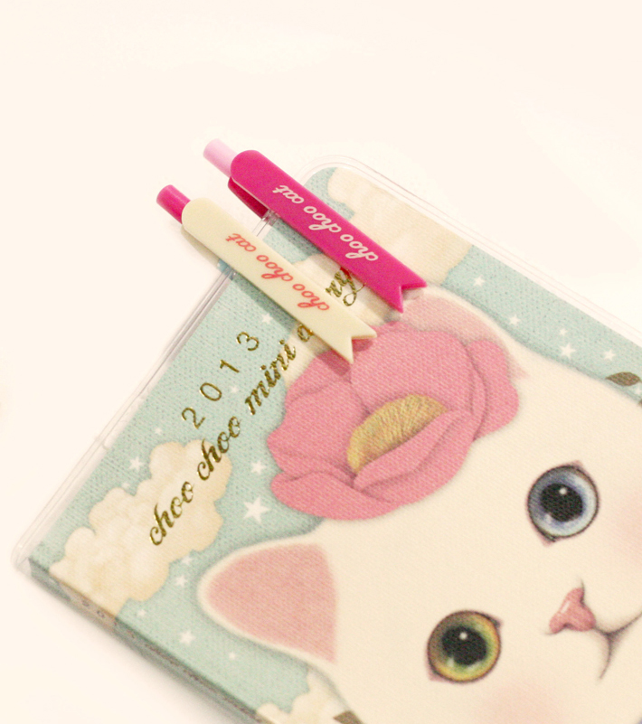 リボンの形のクリップで、実用性とかわいさを兼ね備えています！