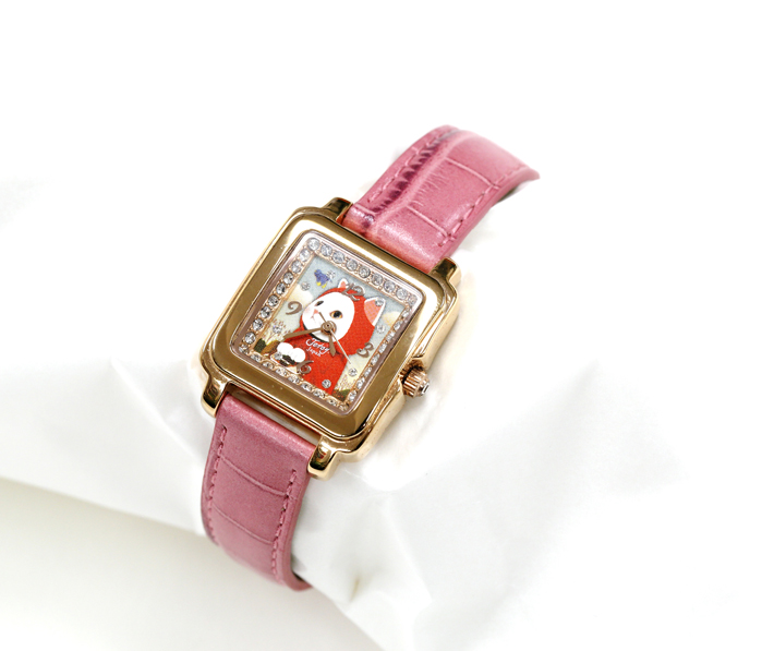 女性の腕にぴったりと合う、<br>可憐な腕時計です♪