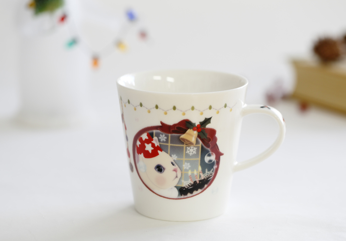 大人気のマグカップ、<br>クリスマスバージョンです。