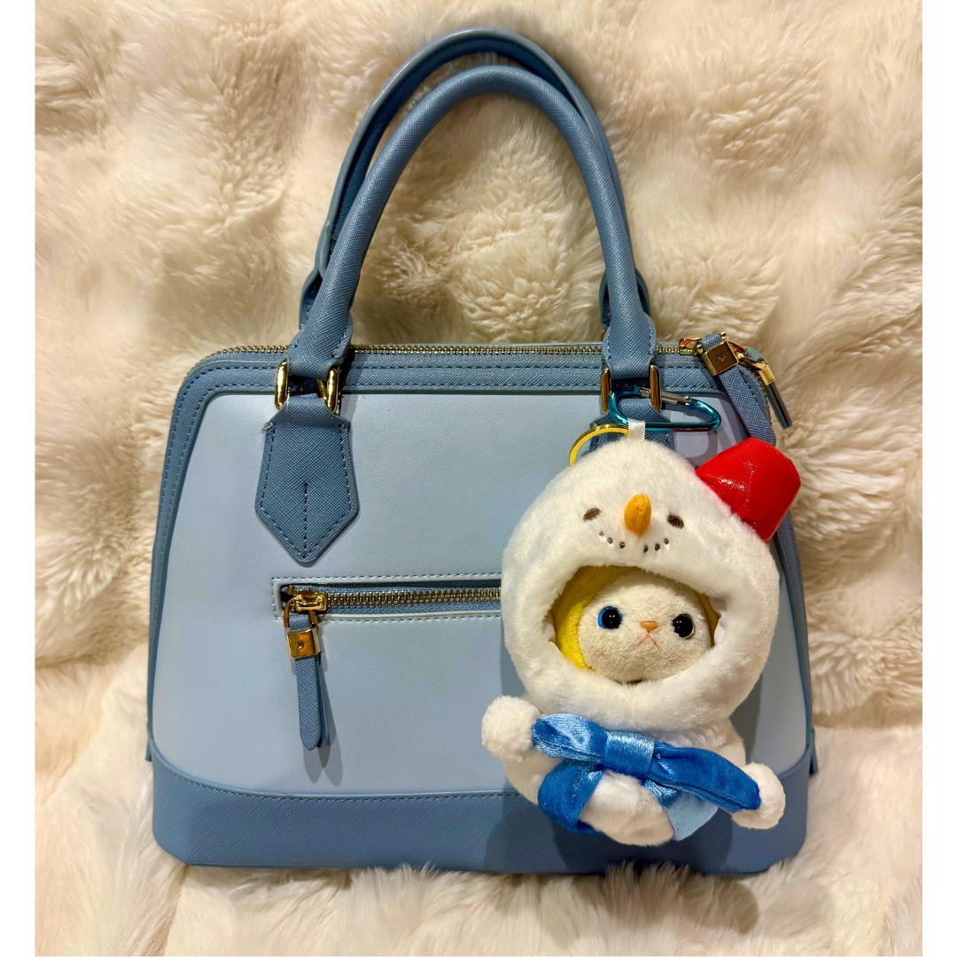 カラビナ＆二重リング付きです！<br>バッグに付けるのにとっても便利です！