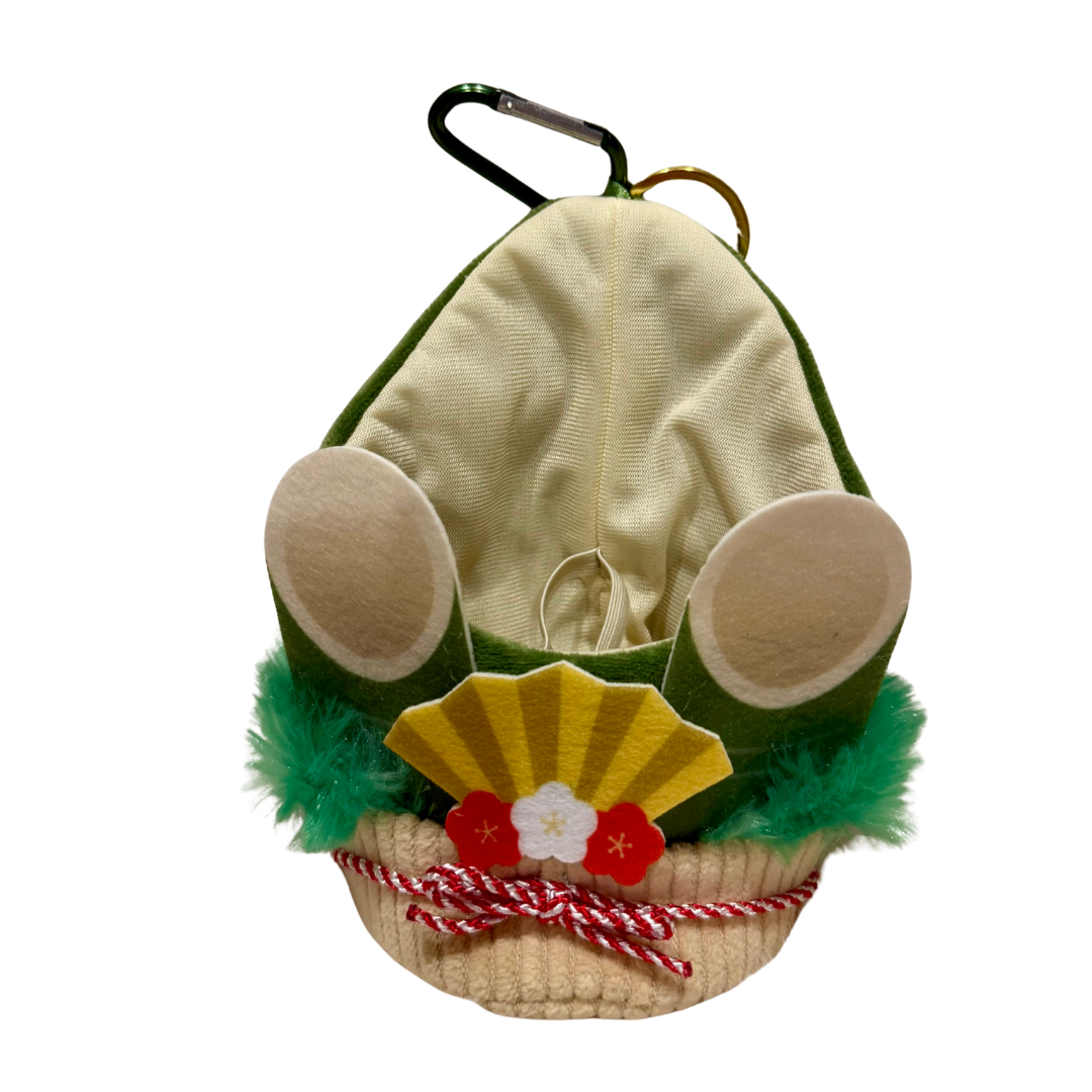 コスチュームはこんな感じ♪<br>こんな素敵なお正月飾りは、ほかにはないかも！