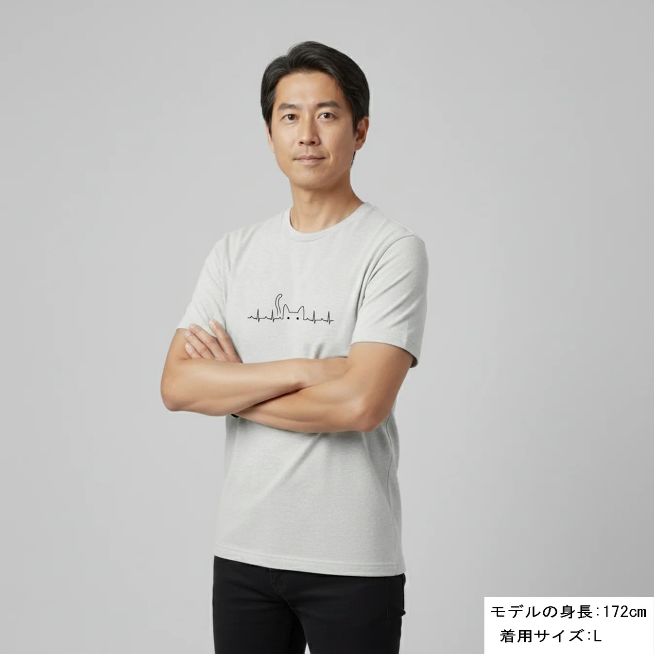 グレーの着用イメージです。<br>男性：172センチ　Lサイズを着用