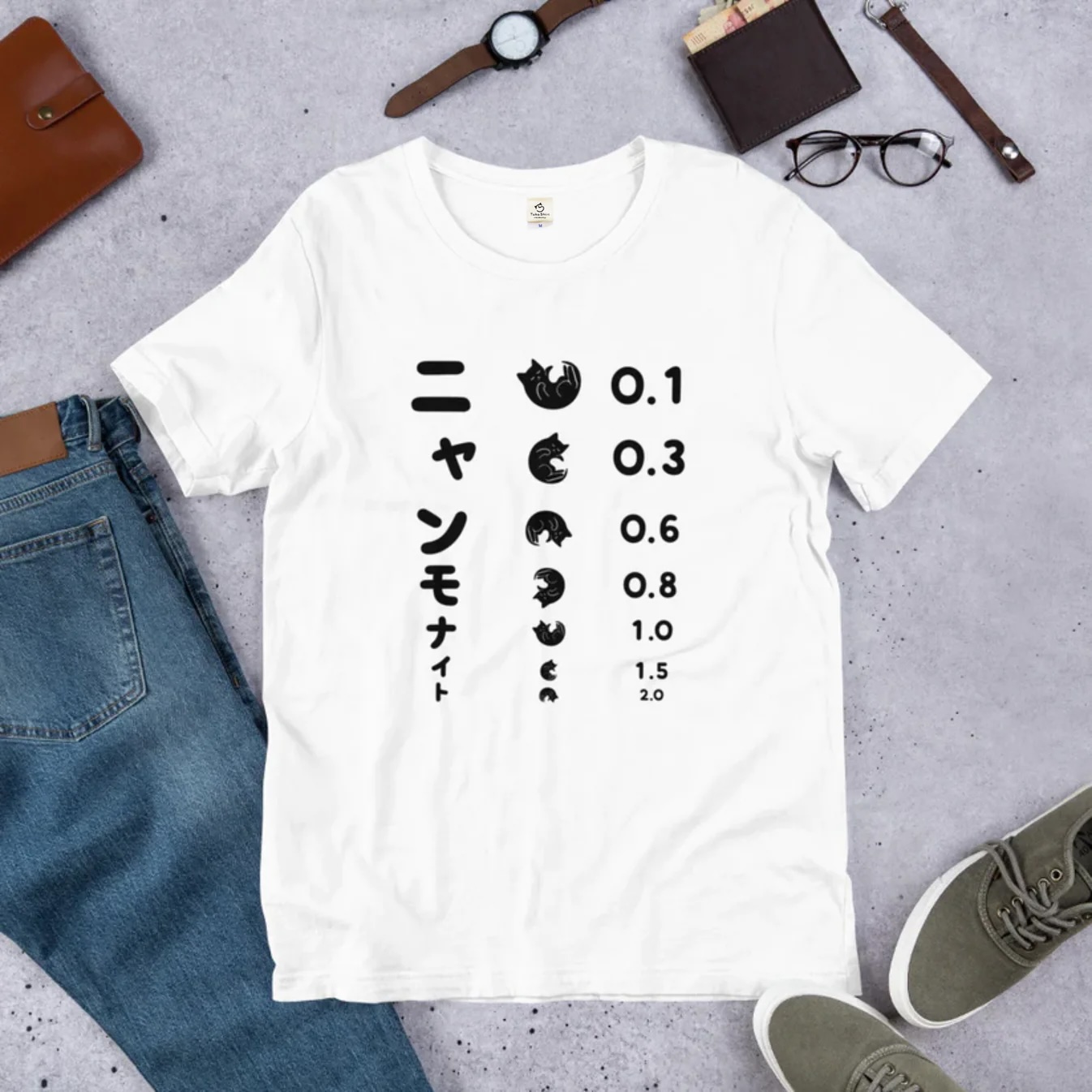 猫のTシャツ　ニャンモナイト
