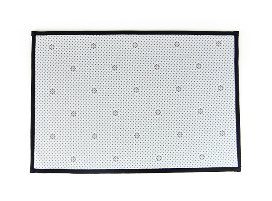 裏面には、<br>全体に滑り止め加工を施してあります。