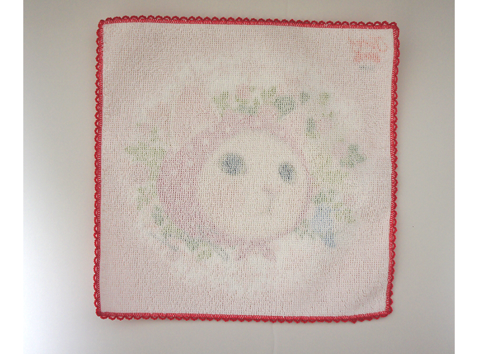 使い心地にこだわり、<br>裏面には綿100％を使用！<br>タオルで有名な今治製で<br>肌触り抜群！