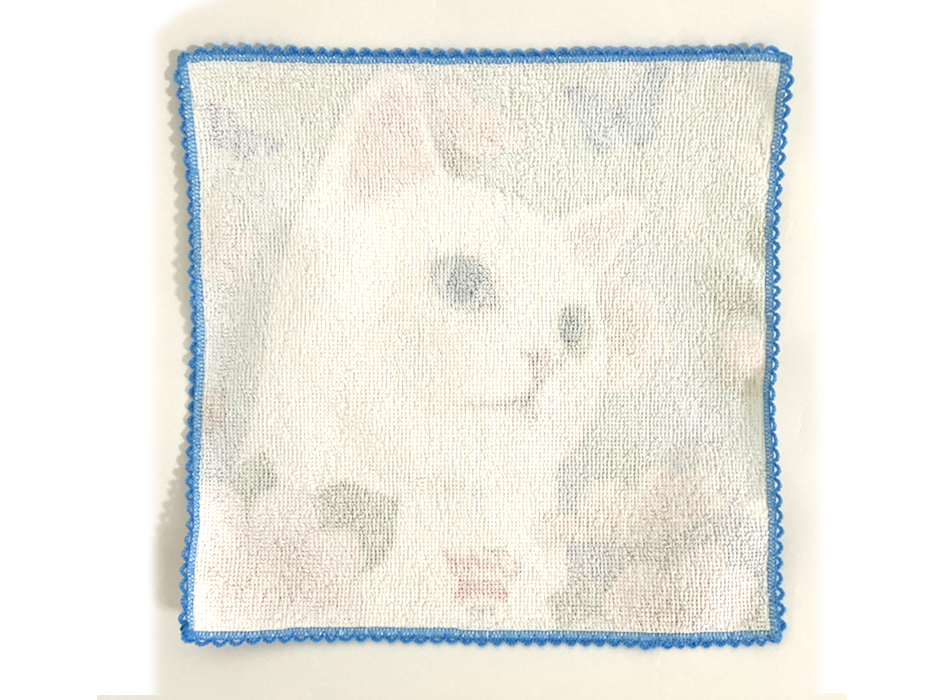 使い心地にこだわり、<br>裏面には綿100％を使用！<br>タオルで有名な今治