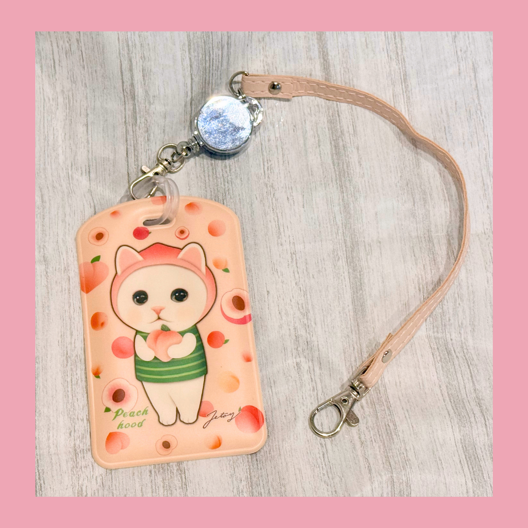市販のリールストラップを付けてみました！<br>ICカードを入れてスマートにお支払い👛できます！