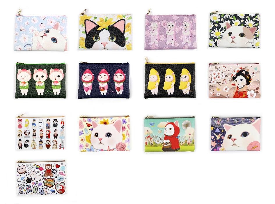 いくつあっても嬉しいポーチ♪<br>絵柄ごとに入れるものを<br>分けてもよさそうですね◎<br>お友だちと絵柄違いで<br>購入するのもおすすめです！